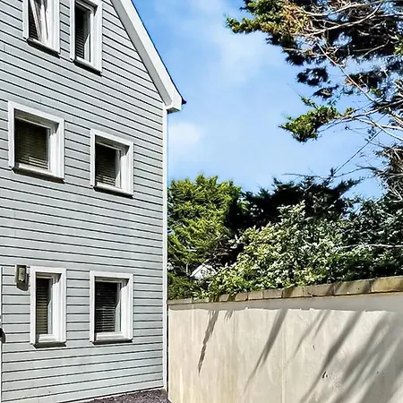 Summerleaze House Holiday home *